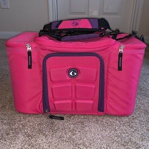 6 Pack Fitness Bag